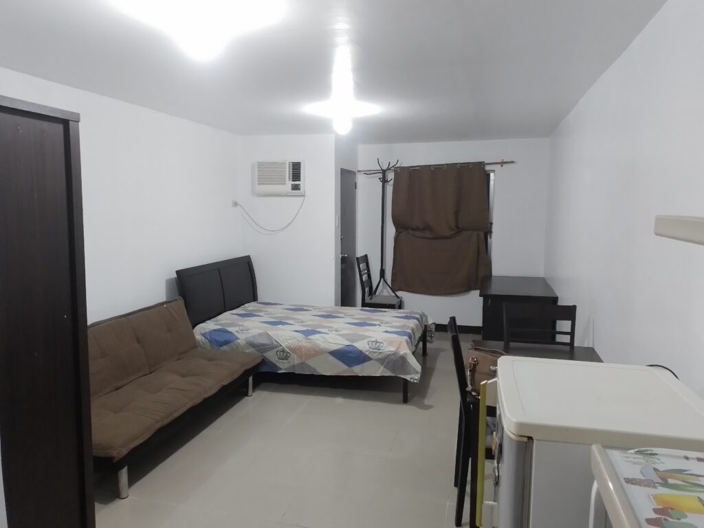 Deca Homes Tipolo Condo For Rent Studio With Balcony