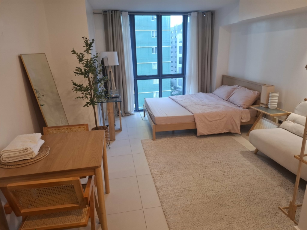 For Rent Studio _ 38 park Avenue _Cebu IT Park