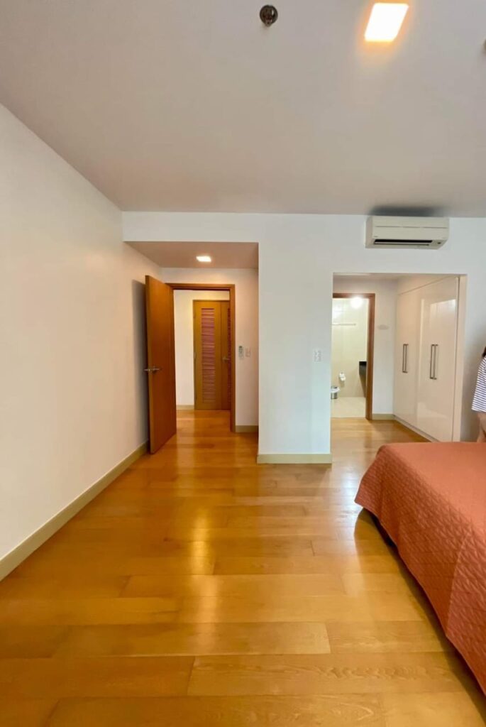 For Rent | 1 Bedroom Park Point | 75sqm | Ayala Center | Cebu Business Park 7 Park point_bedroom_1